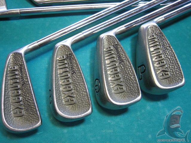 SET IRONS SPALDING EXECUTIVE VINTAGE GOLF CLUBS  