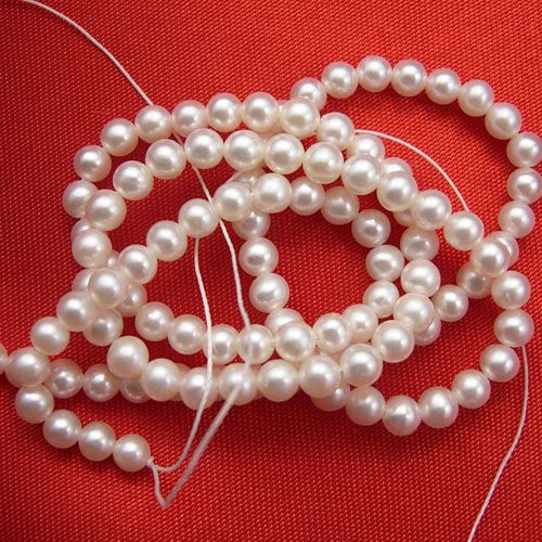 16inch A 4mm Freshwater Cultured Pearl Loose Beads  