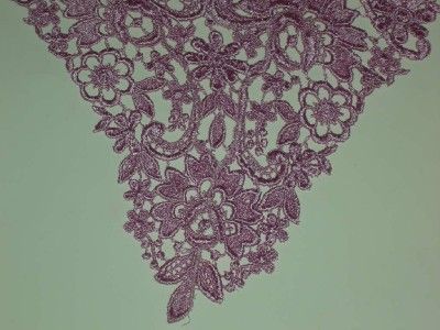 ORCHID PURPLE APPLIQUE VENISE LACE YOLK 9 2/8 X 12.5  