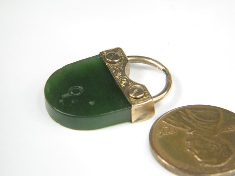 ANTIQUE 9K GOLD NEPHRITE JADE GREENSTONE PADLOCK CHARM  