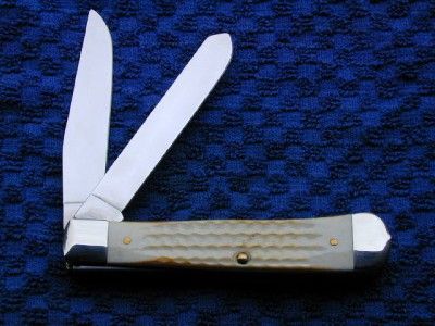   XX 2001 BURNT NATURAL BONE LARGE TRAPPER KNIFE SERIAL #008 RARE  