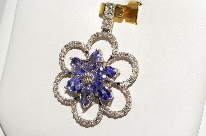 2,000 1.65CT TANZANITE & DIAMOND FLOWER PENDANT GORGEOUS  