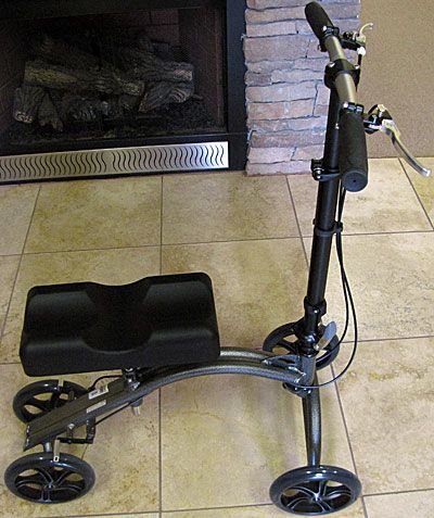 Knee Walker Steerable Drive Medical 790 DV8 Scooter  