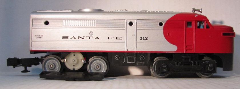 Lionel Train Santa Fe 212  