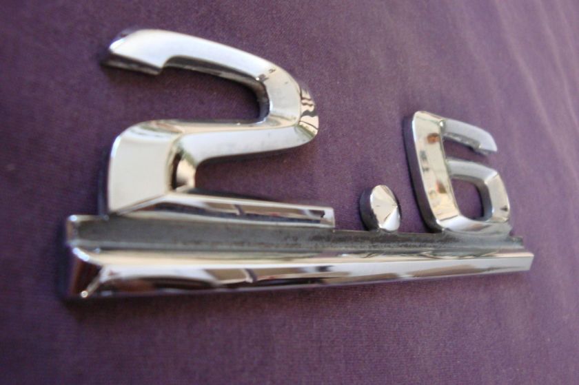 1991 MERSEDES 2.6 REAR TRUNK CHROME EMBLEM LOGO FACTORY  