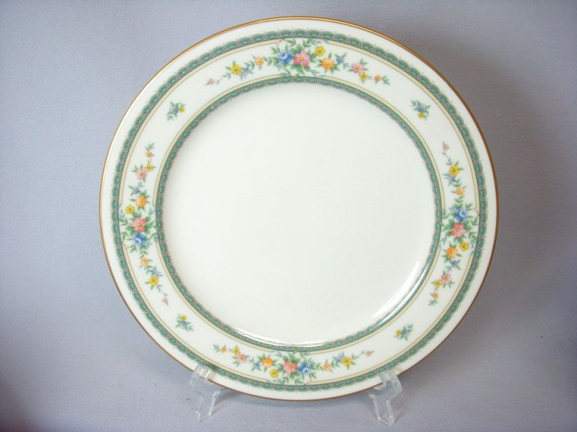 Noritake Ivory China Amenity Five Piece Place Setting  