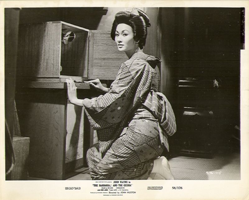 1958 *BARBARIAN AND THE GEISHA* EIKO ANDO MOVIE STILL B  