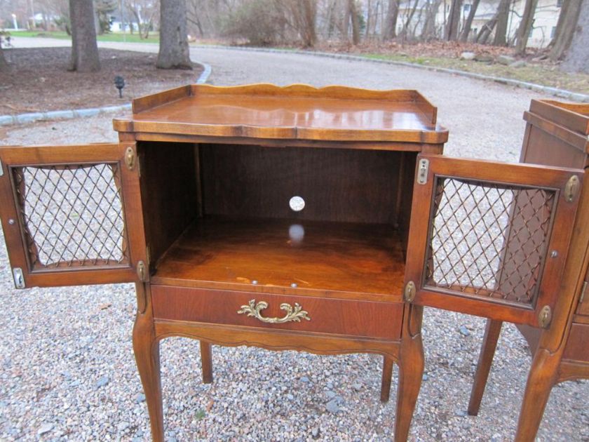 Pair of Henry Fuldner & Sons Louis XV Style Bedside Cabinets  