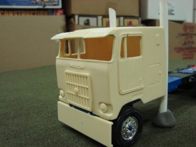 RESIN MACK CRUISELINER COE SLEEPER CAB CONVERSION 1/32 SCALE  