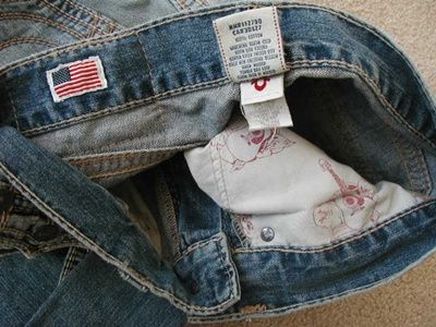 You are bidding on a brand new, 100% authentic True Religion mens 