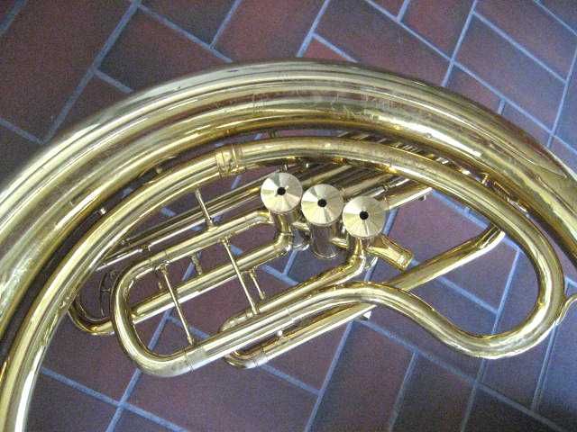 SUPERB CONN 20K BBb SOUSAPHONE, NO DENTS, CLEAN  