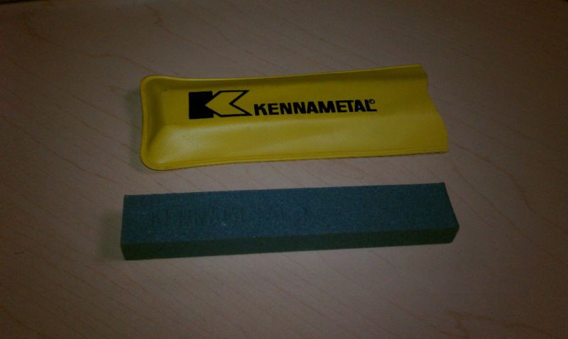 KENNAMETAL SILICONE CARBIDE HONING STONE 320 GRIT  