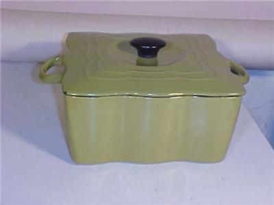 RETRO AVOCADO GREEN CHANTAL ENAMEL CASSEROLE DISH NR  