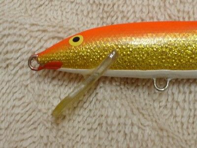 LOT OF 20 FISHING LURES RAPALA SMITHWICK NORMAN REBEL XPS BILL DANCE 