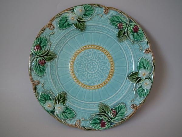 Sarreguemines Majolica strawberry plate  