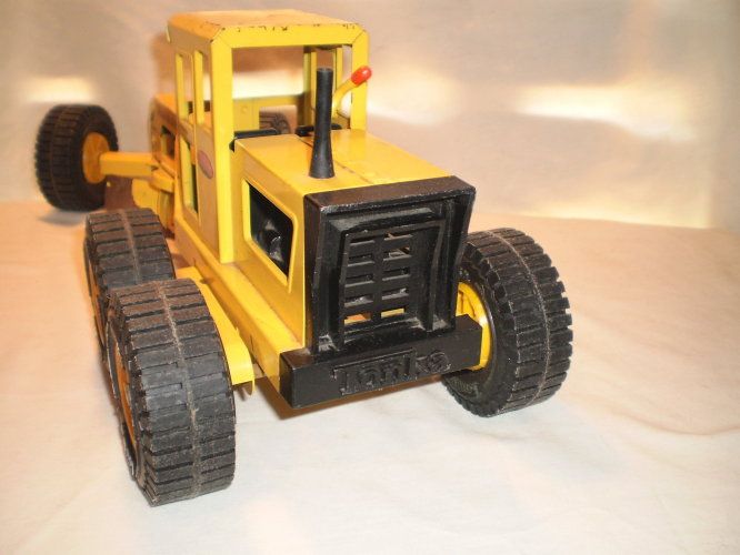 Vintage 1960 70s Tonka Road Grader #2510 Toy Construction Truck 