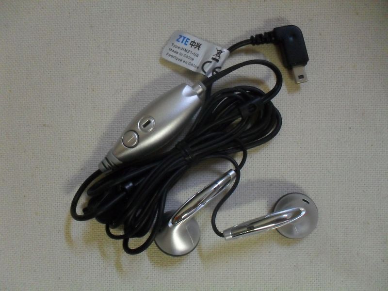 NEW ORIGINAL Handsfree Headset HMZ1 U8 ZTE C79 C88  