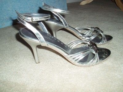 SEXY Blossom Collection Silver Jeweled Strappy Heel 7  