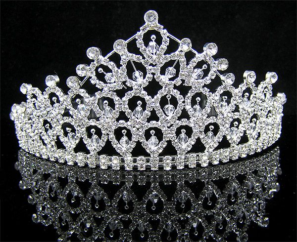 Wedding/Bridal crystal veil tiara crown headband CR182  