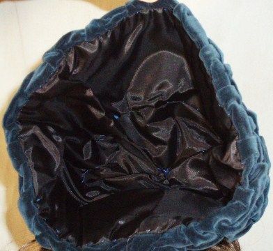 Vintage 20s Ruched Blue Velvet Flapper Cloche Hat  