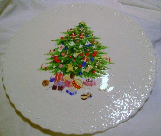 Mikasa~CHRISTMAS SPIRIT~11 3/8 CAKE PLATTER & 10 LONG SERVER  