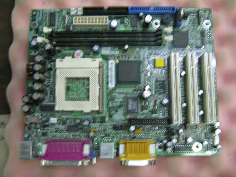 EMACHINE PC 133 MOTHERBOARD 309613 SOCKET PGA370  