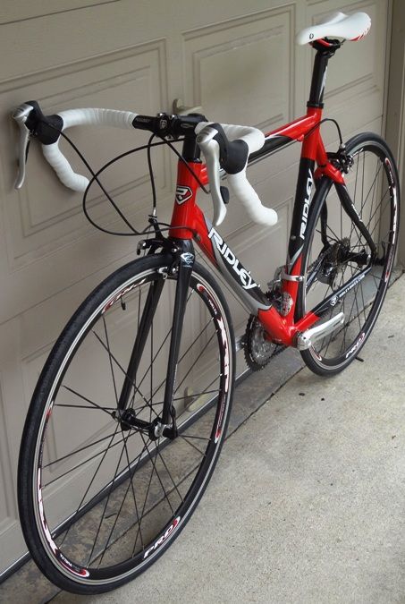 NEW RIDLEY CARBON COMPOSITE TRIPLE ALLOY 105 FSA 54CM RED LARGE PICS 