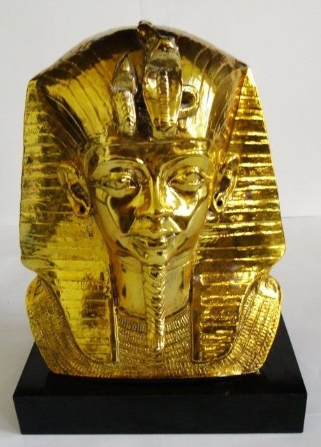 Austin Productions King Tut Sculpture 1977 Golden Art  