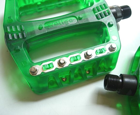 Wellgo BMX Bicycle Pedals Bike B108RP Green  