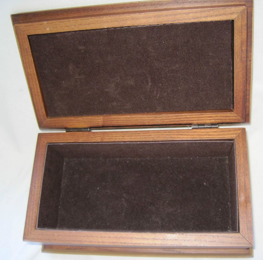 VINTAGE JASPER CABINET COMPANY WOOD MANS TRINKET JEWELRY BOX GOLF 