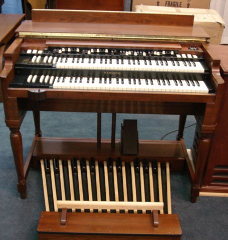 Hammond B 3 Organ   MusicOutlet  