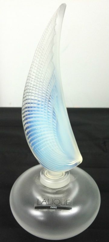 NEW Lalique Coquillage OPAL Perfume Bottle~#11325~MINT  