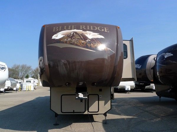 2013 Blue Ridge 3710BH Quad Bunk Outside Kitchen 4 Slide Fifth Wheel 